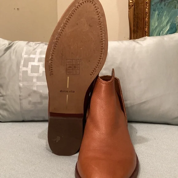 Dolce Vita bootie - Picture 3 of 5